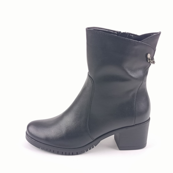 detail Dámské kotníkové boty Bartoň 7123 černé