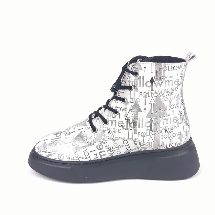 detail Dámské kotníkové boty Karyoka 3730 bílé