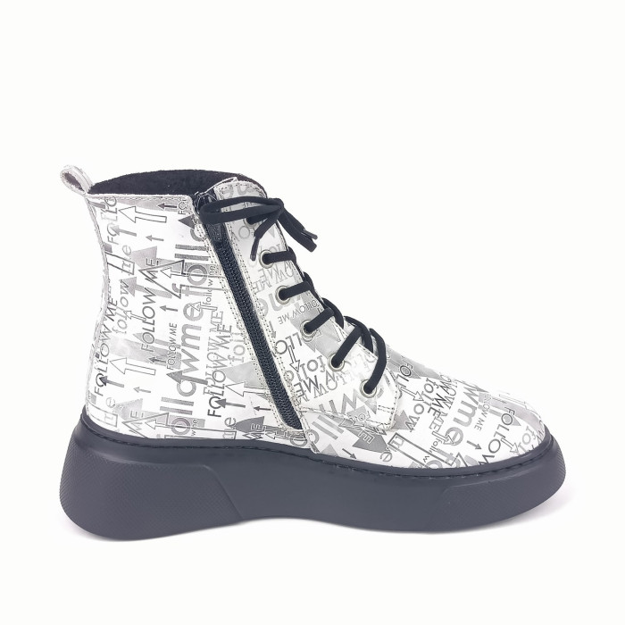 detail Dámské kotníkové boty Karyoka 3730 bílé