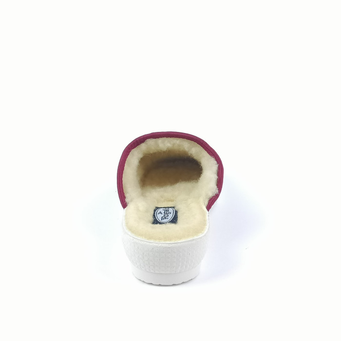 detail Domácí pantofle Rogallo 3360/106 vínové