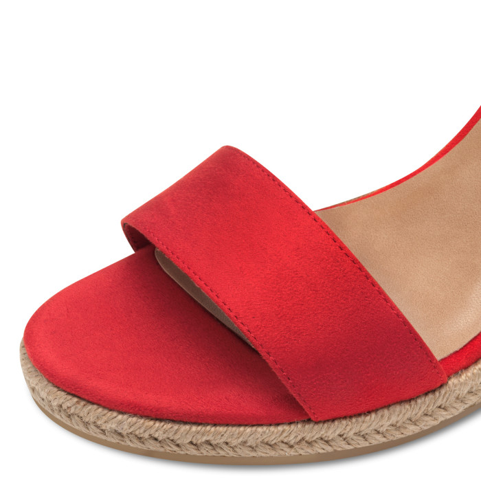 detail Dámské sandály na klínku Tamaris 1-28300-42 500 červené