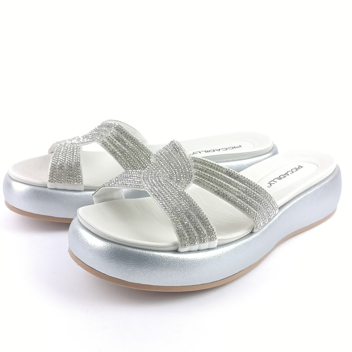 detail Dámské pantofle na platformě Piccadilly 459008-4 stříbrné