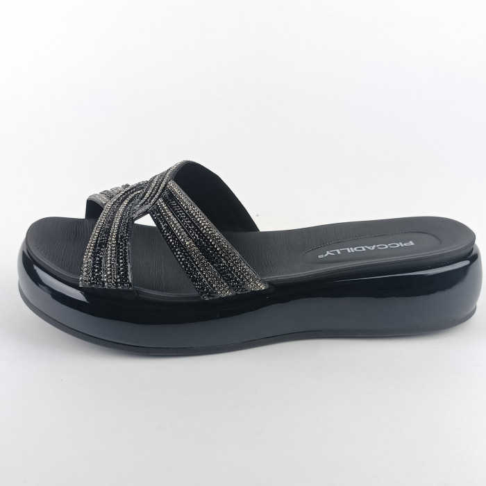 detail Dámské pantofle na platformě Piccadilly 459008-1 černé