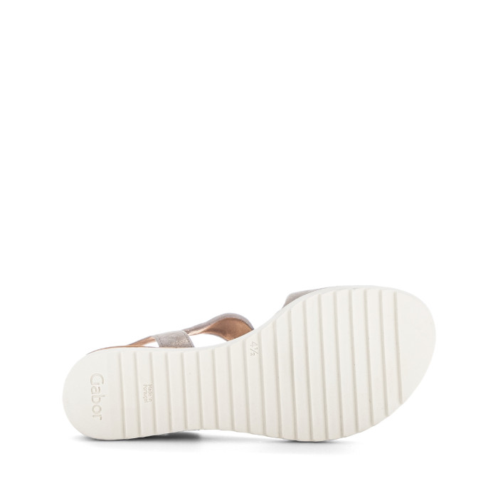 detail Dámské sandály na klínku Gabor 62.751.95 metalické