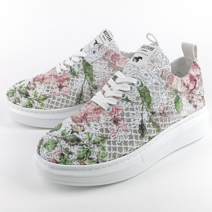 detail Dámské tenisky na klínku Mustang 1468-301-155 multicolor