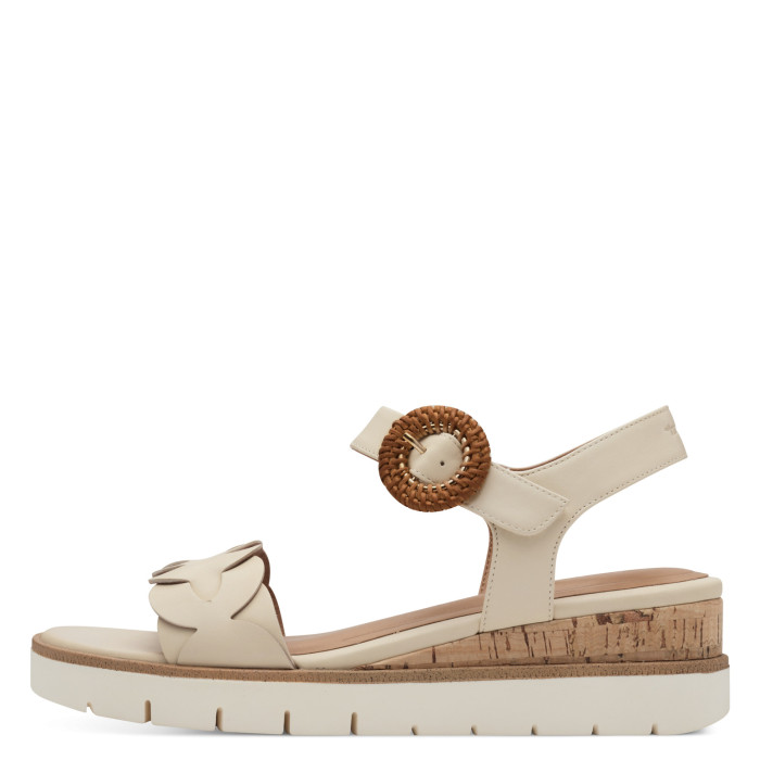 detail Dámské sandály na klínku Tamaris 1-28258-44 418 béžové