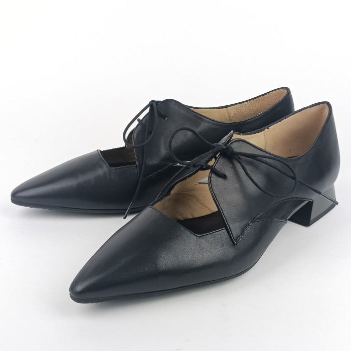 detail Dámské polobotky na podpatku Hispanitas HV253858 černé