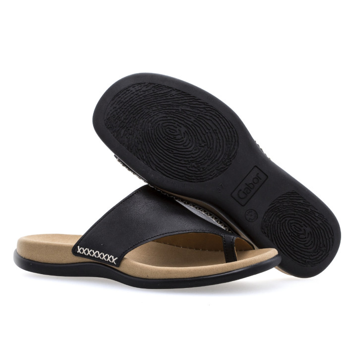 detail Dámské pantofle Gabor 03.700.27 černé