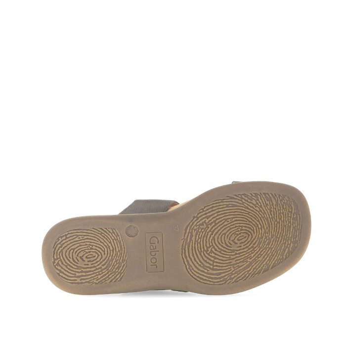 detail Dámské pantofle Gabor 63.702.82 hnědé