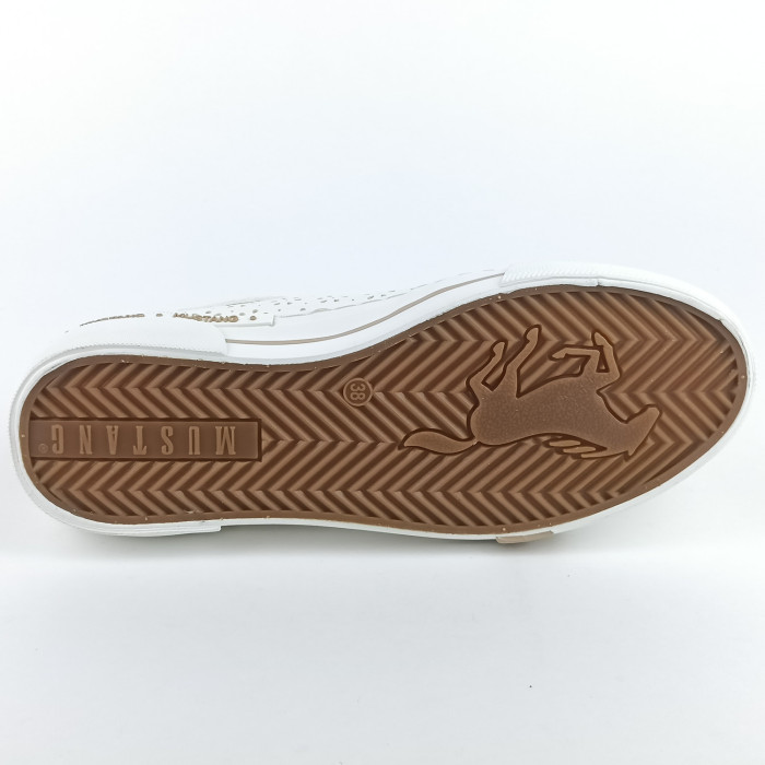 detail Dámské tenisky Mustang 1353-310-206 bílé