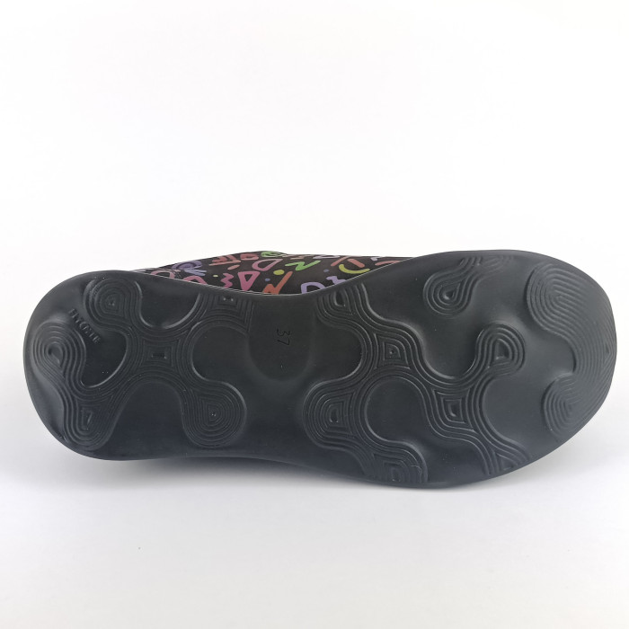 detail Dámské polobotky na platformě Barton 2588 multicolor