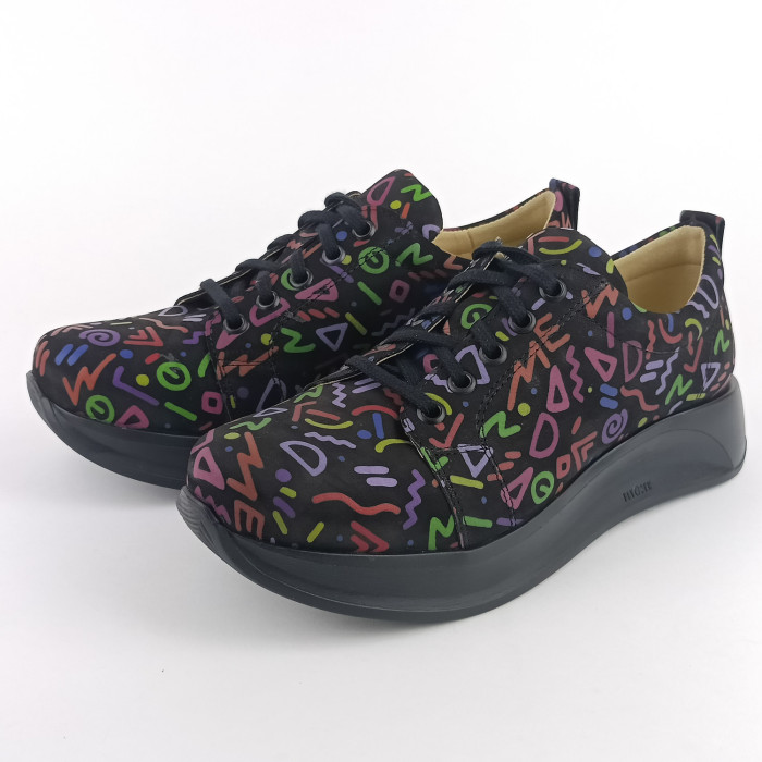 detail Dámské polobotky na platformě Barton 2588 multicolor