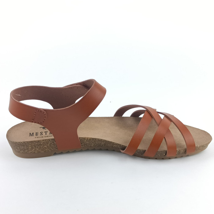 detail Dámské sandály Mustang 1307-811-307 hnědé