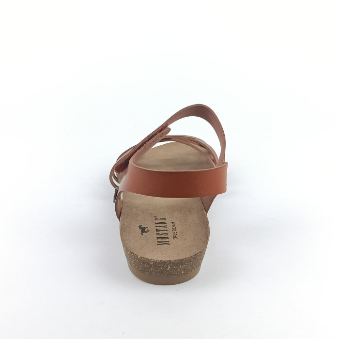 detail Dámské sandály Mustang 1307-811-307 hnědé