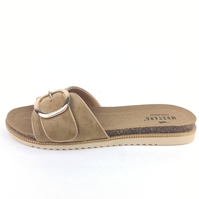 detail Dámské pantofle Mustang 1392-711-333 hnědé