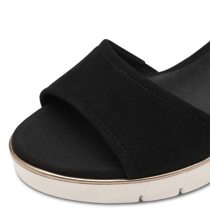 detail Dámské sandály na klínku Tamaris 1-28360-44 001 černé