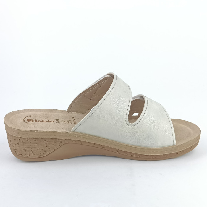 detail Dámské pantofle na klínku Inblu PV09 001 C9 bílé