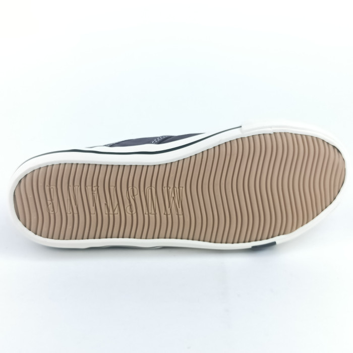 detail Dámské tenisky Mustang 1099-310-9 černé