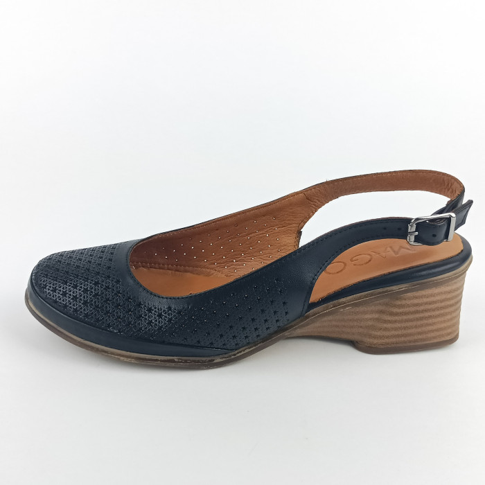 detail Dámské sandály na klínku Mago 034-Z-90 černé