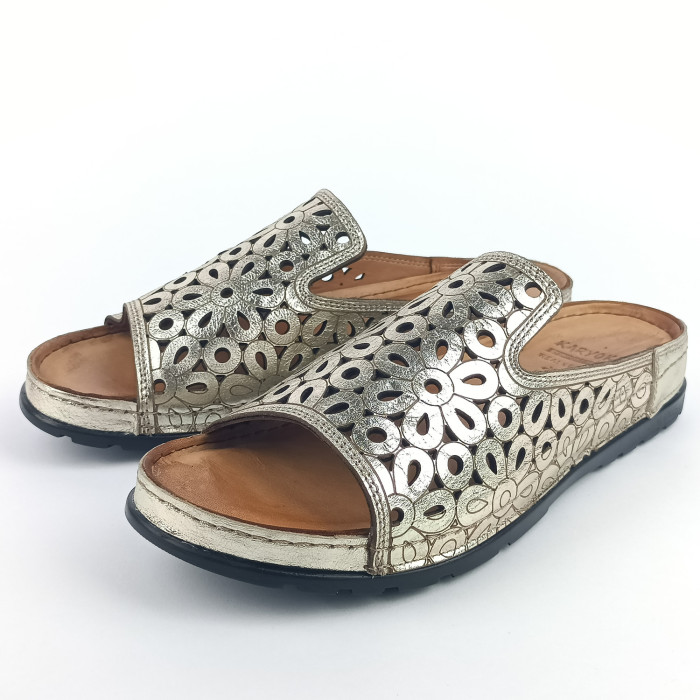 detail Dámské pantofle Karyoka 1724-315 zlaté