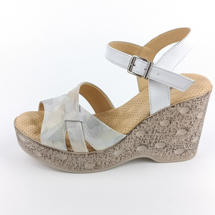 detail Dámské sandály na klínku Iberius 062-79029-M5-4Y bílé