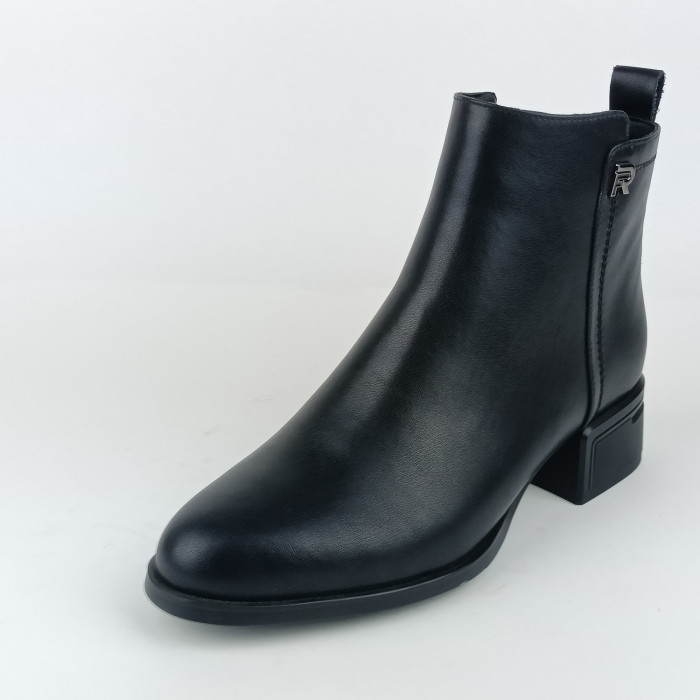 detail Dámsé kotníkové boty na podpatku Ladies AZLW2562 černé