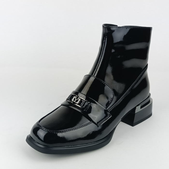 detail Dámské zimní kotníkové boty na podpatku Ladies AZLW2530 černé