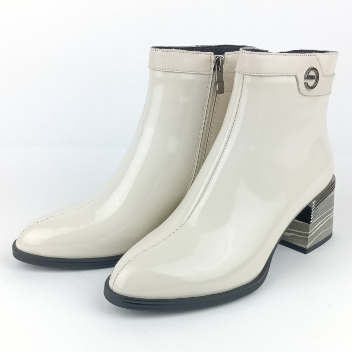 detail Dámské kotníkové boty na podpatku Ladies AZLW2579 béžové