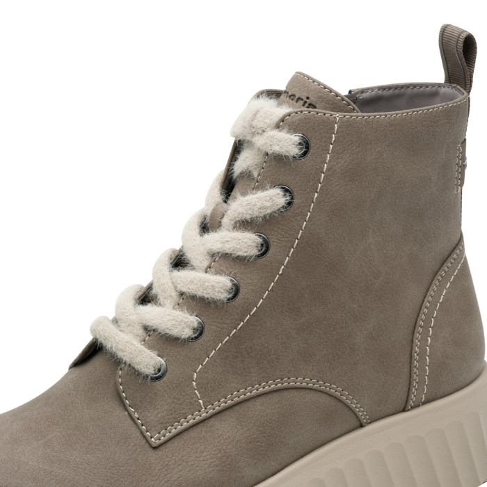 detail Dámské zimní boty na platformě Tamaris 1-25251-45 341 šedé