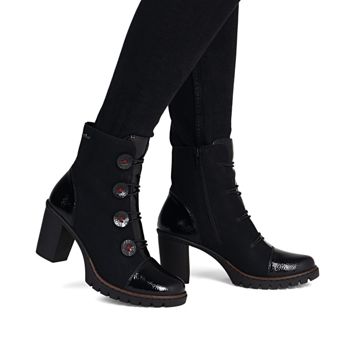 detail Dámské zimní boty na podpatku Rieker Y2576-00 černé