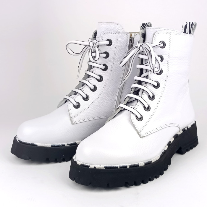 detail Dámské zimní kotníkové boty Piazza 960112-03 bílé