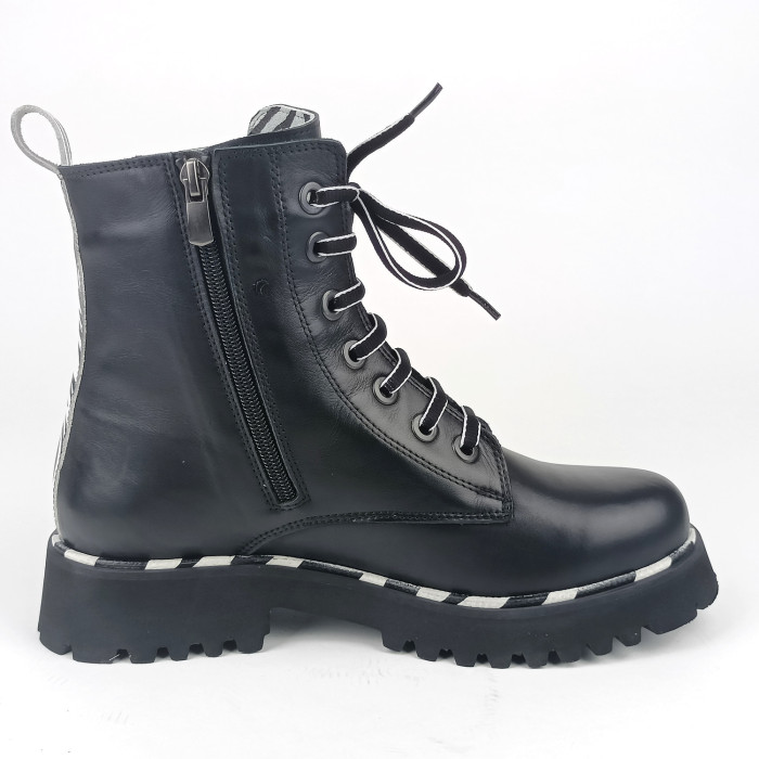 detail Dámské zimní kotníkové boty Piazza 960112-01 černé