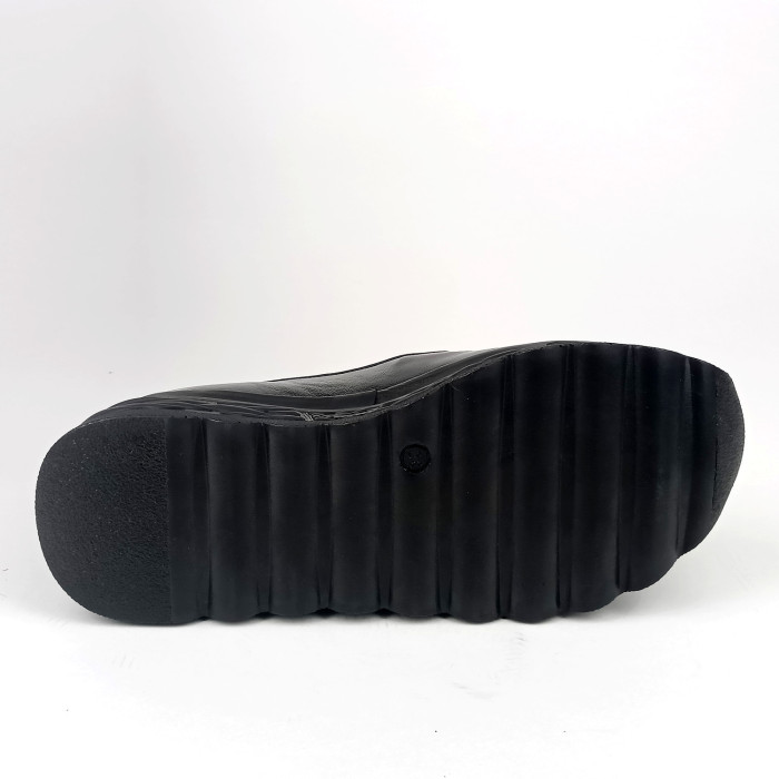 detail Dámské mokasíny na klínku Guero P075-KS10 03 černé