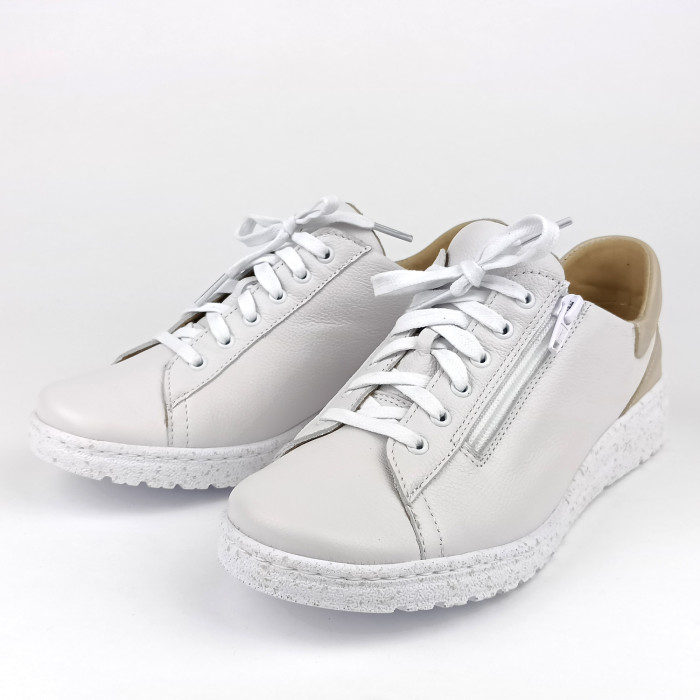 detail Dámské polobotky na klínku Peon WA/720-57 bílé