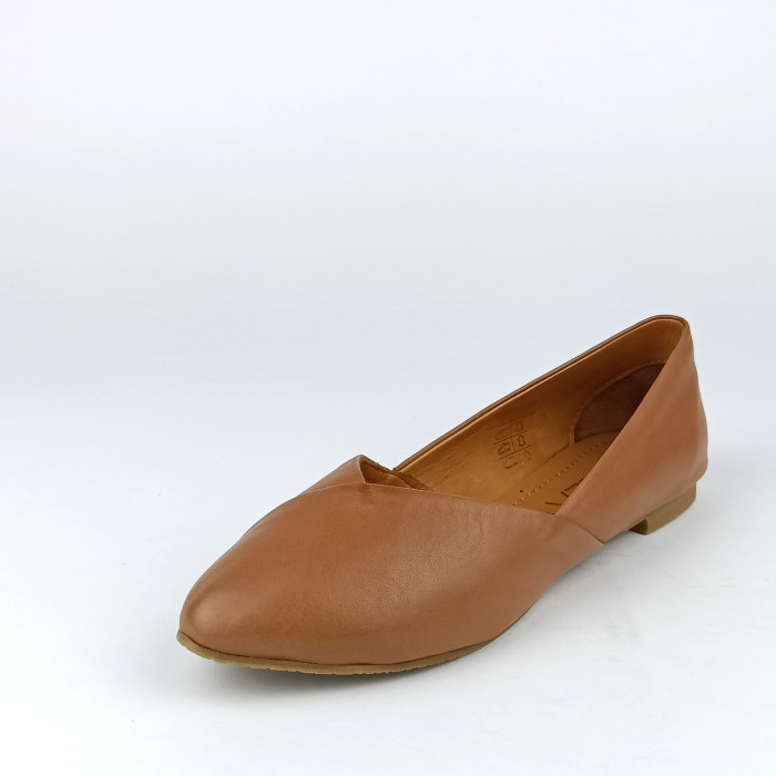 detail Dámské baleríny na podpatku Piazza 830029-21 hnědé
