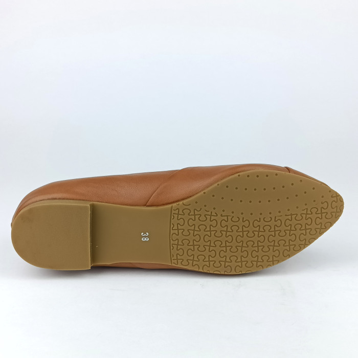 detail Dámské baleríny na podpatku Piazza 830029-21 hnědé