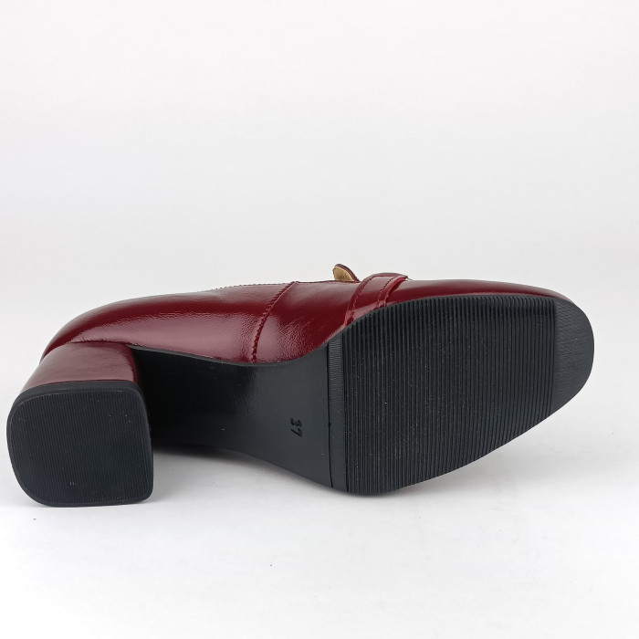 detail Dámské mokasíny na podpatku Barton 1826 vínové