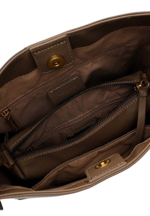 detail Dámská kabelka přes rameno Tamaris 34080,900 hnědá