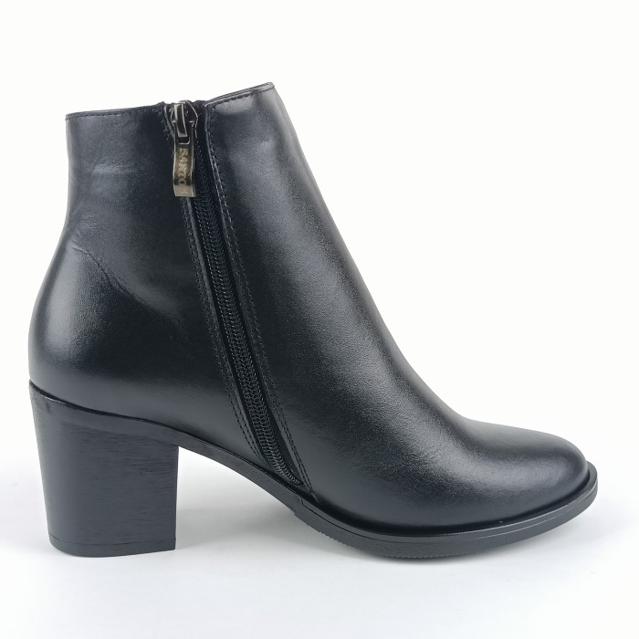 detail Dámské kotníkové boty Bartoň 24-2537 černé