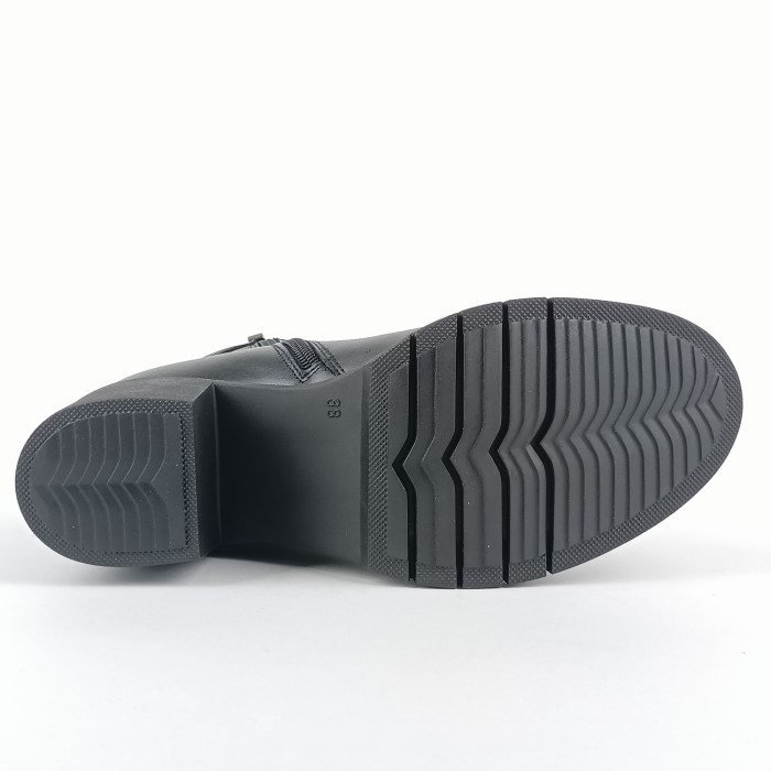 detail Dámské kotníkové boty Bartoň 24-2553 černé