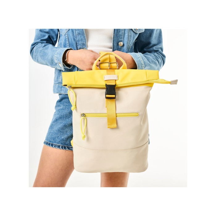 detail Dámský batoh Rieker H1607-62 béžový