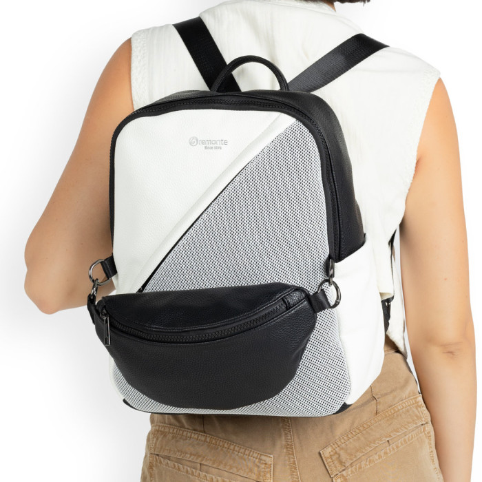 detail Dámský batoh Remonte Q0533-01 multicolor